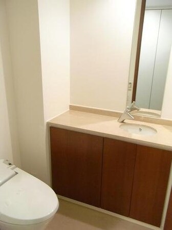 ヒルズ目白台(ヒルズメジロダイ)の物件内観写真